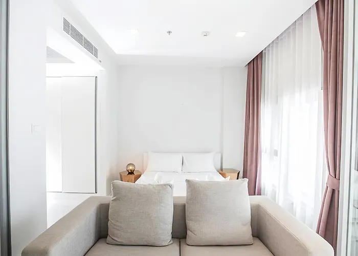 Hyde Sukhumvit 11 曼谷